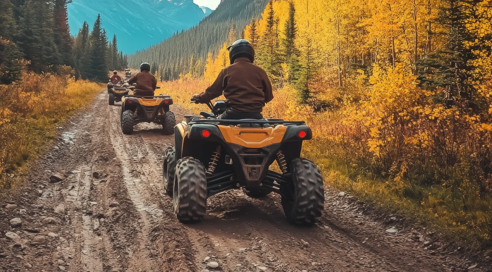 Les plaisirs de faire du 4 roues (VTT) en automne au cœur des paysages québécois avec Plaisance Location